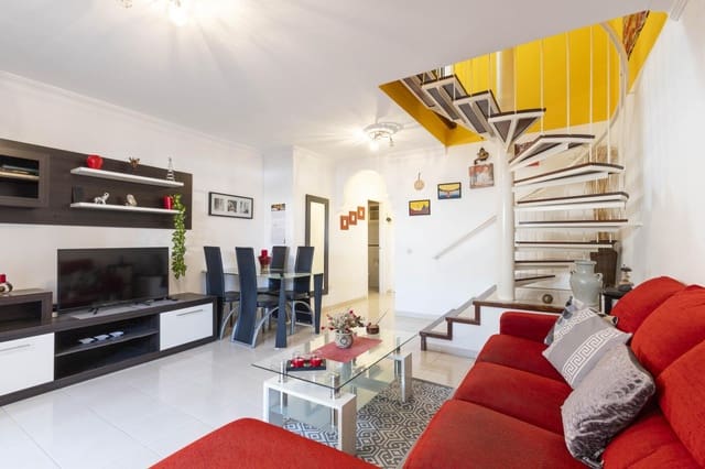 2 makuuhuone Huvila myytävänä paikassa La Tejita, Granadilla de Abona mukana uima-altaan - 297 000 € (Ref: 10103557)