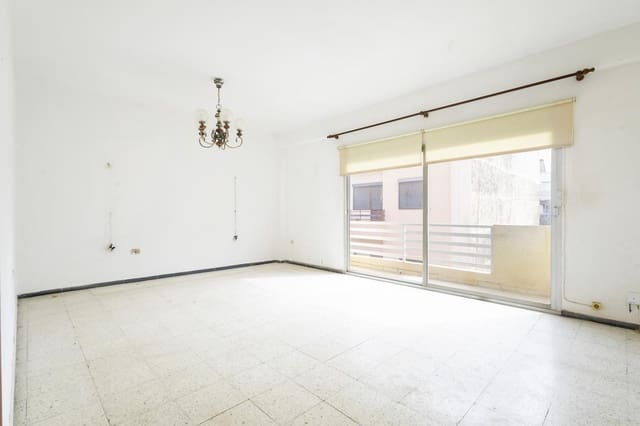 3 bedroom Flat for sale in Salamanca, Santa Cruz de Tenerife - € 310,000 (Ref: 10103558)