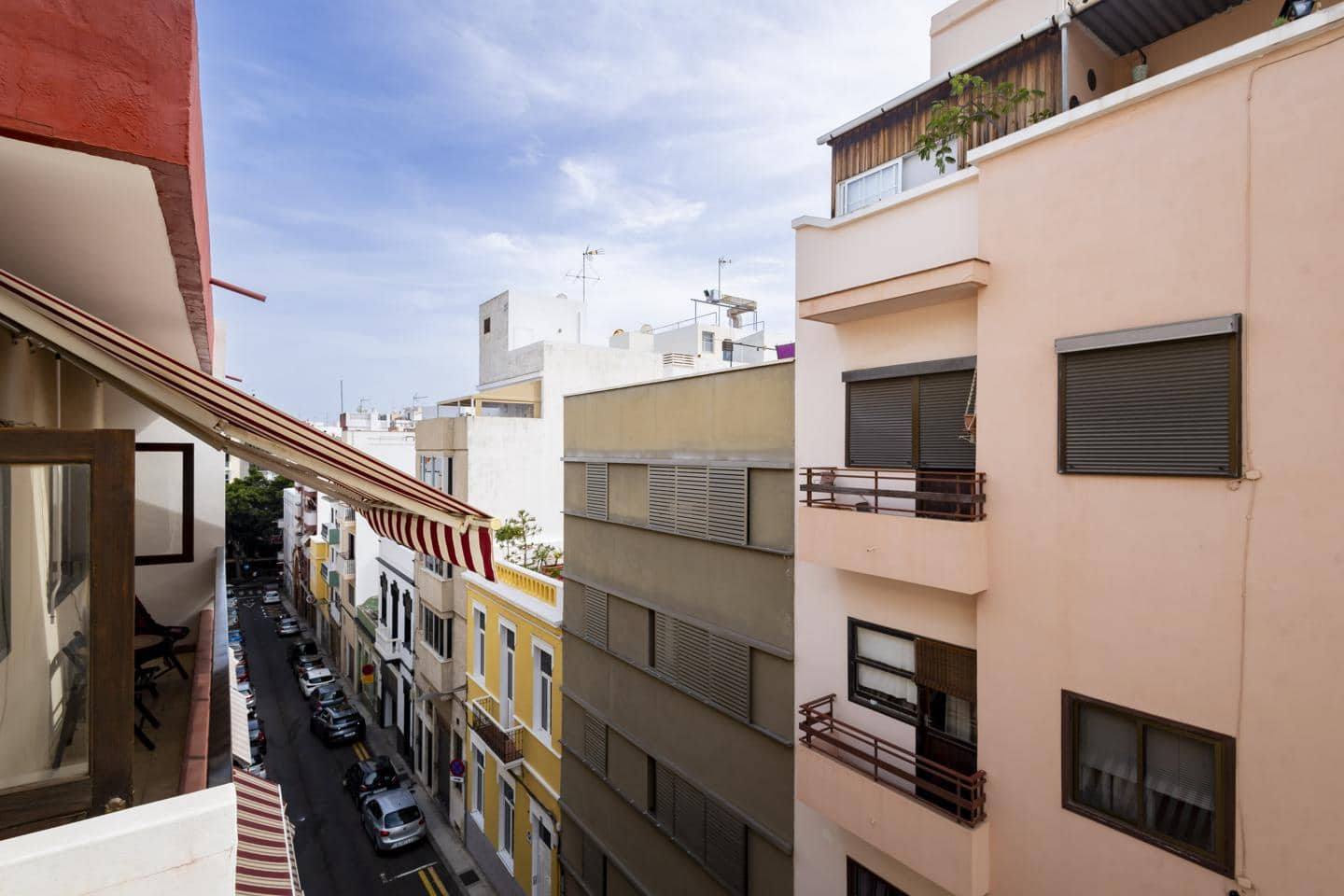 3 bedroom Flat for sale in Santa Cruz de Tenerife - € 310,000 (Ref: 10103558)