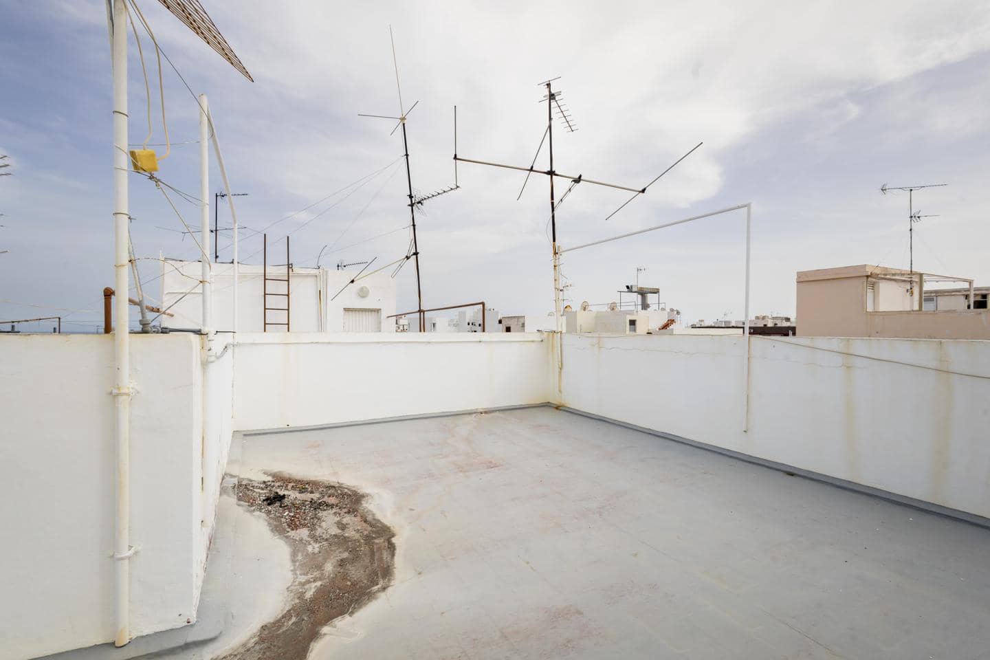 3 bedroom Flat for sale in Santa Cruz de Tenerife - € 310,000 (Ref: 10103558)