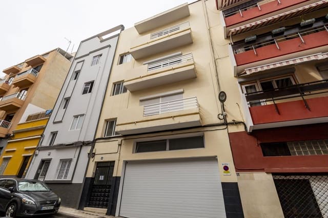 3 bedroom Flat for sale in Salamanca, Santa Cruz de Tenerife - € 310,000 (Ref: 10103558)