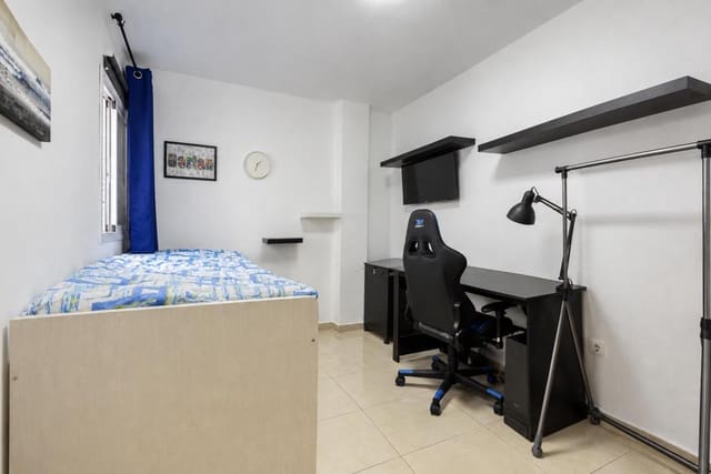 3 sovrum Villa till salu i Los Realejos med garage - 219 750 € (Ref: 10106502)