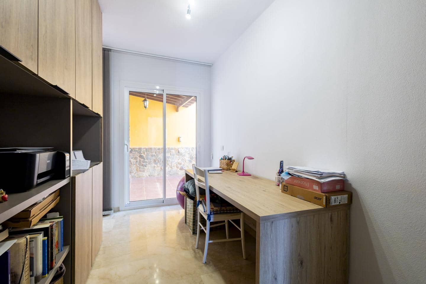 4 bedroom Villa for sale in Candelaria with garage - € 475,000 (Ref: 10112159)
