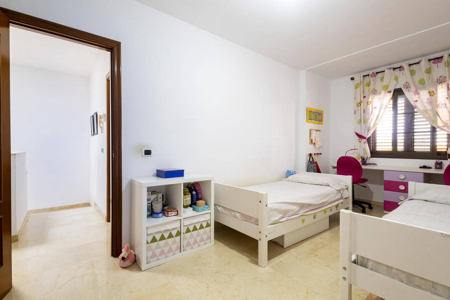 4 bedroom Villa for sale in Candelaria with garage - € 475,000 (Ref: 10112159)