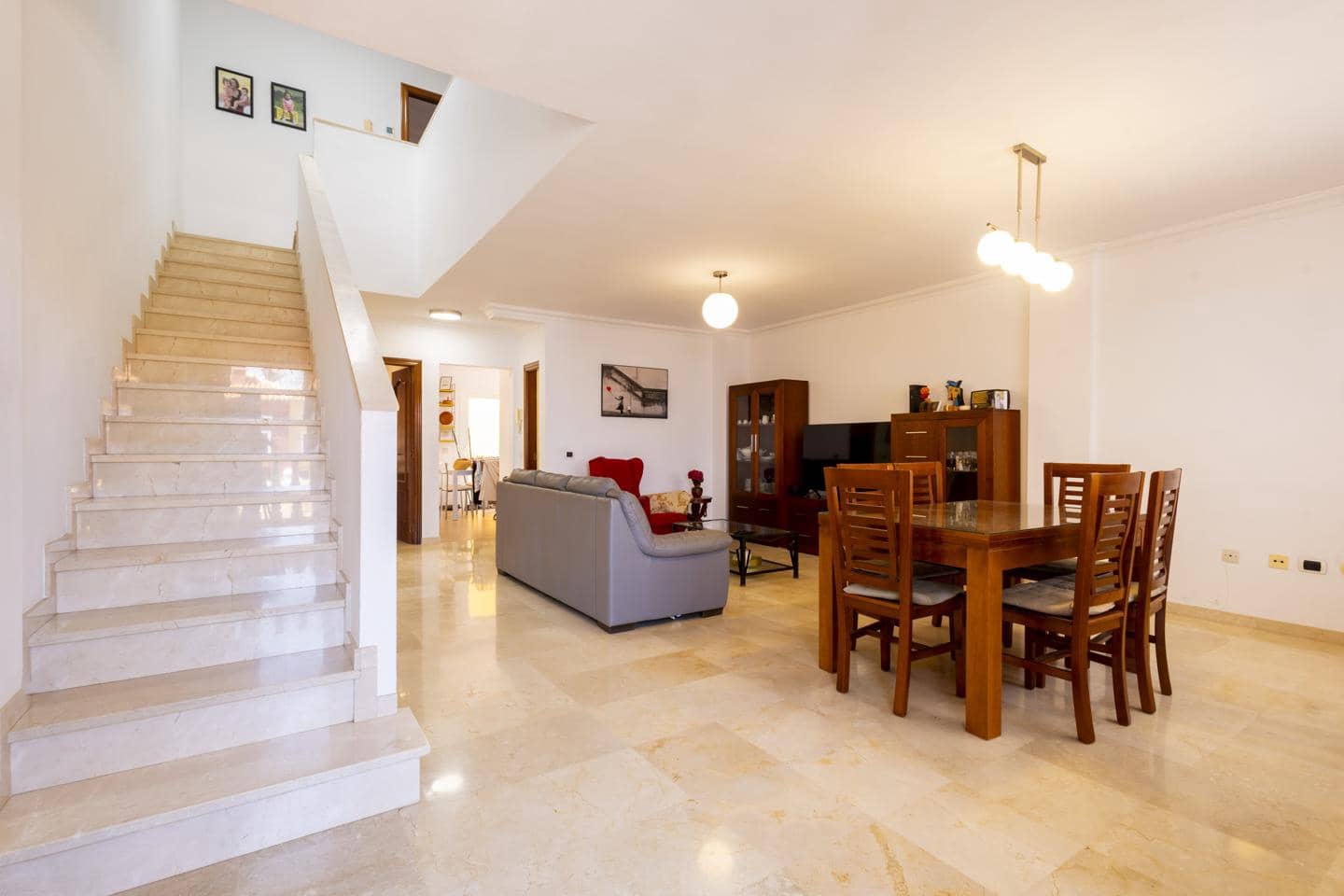 4 bedroom Villa for sale in Candelaria with garage - € 475,000 (Ref: 10112159)