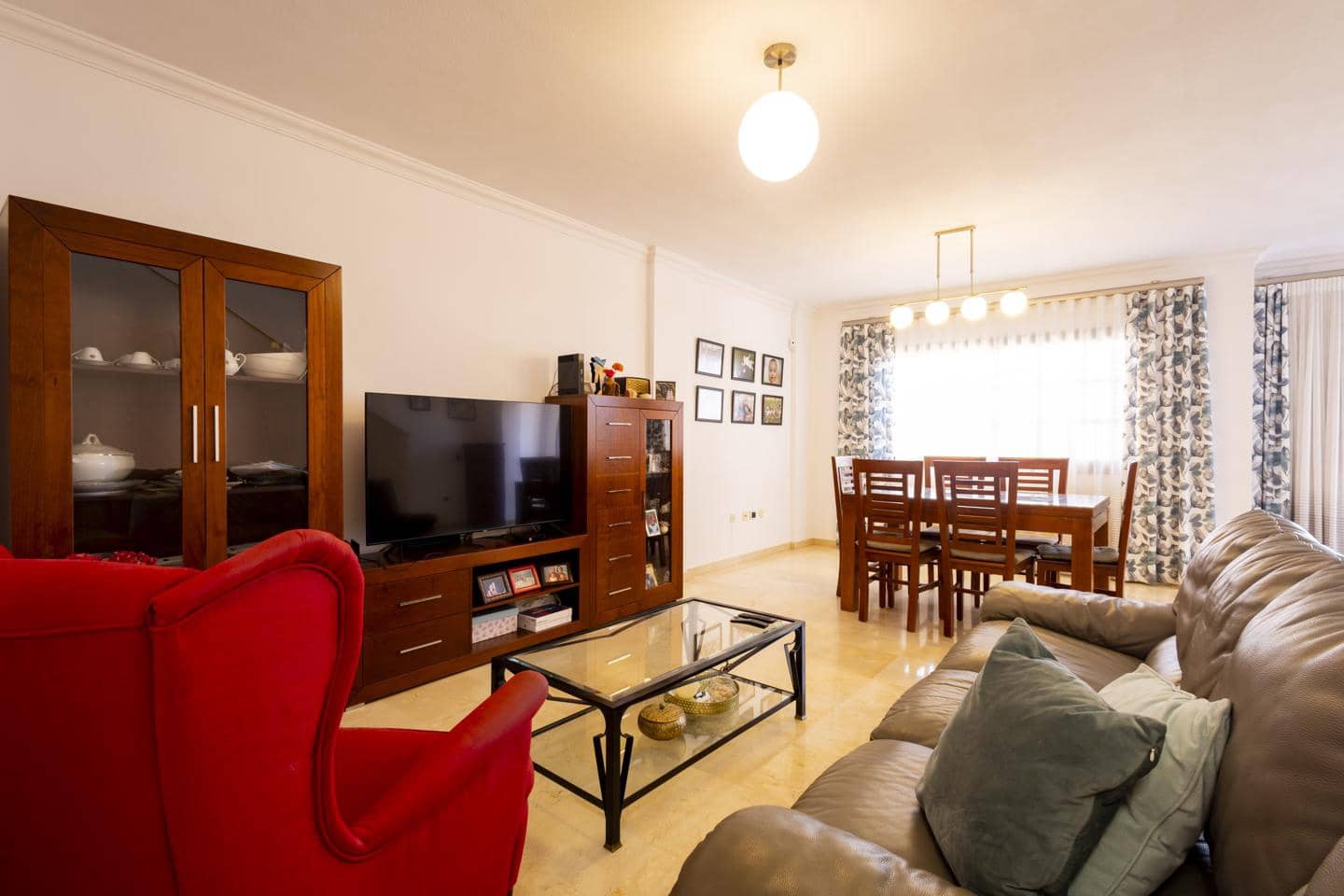 4 bedroom Villa for sale in Candelaria with garage - € 475,000 (Ref: 10112159)