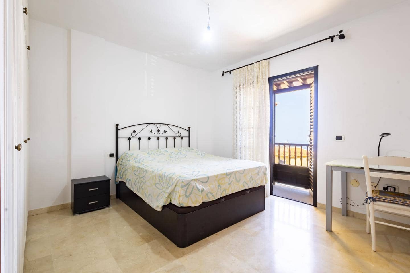 4 bedroom Villa for sale in Candelaria with garage - € 475,000 (Ref: 10112159)