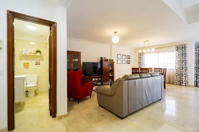 4 Zimmer Villa zu verkaufen in Candelaria mit Garage - 475.000 € (Ref: 10112159)