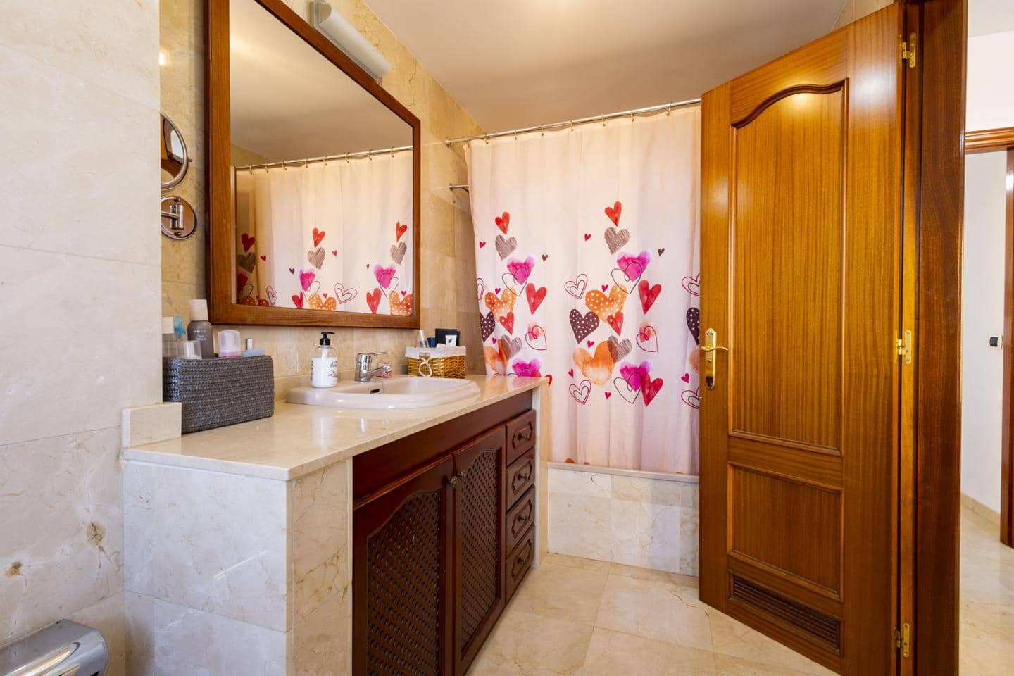 4 bedroom Villa for sale in Candelaria with garage - € 475,000 (Ref: 10112159)