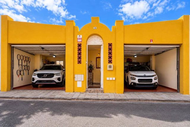 4 camera da letto Villa in vendita in Tabaiba, El Rosario con piscina garage - 439.900 € (Rif: 10117129)