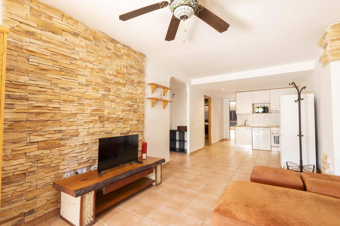 2 bedroom Villa for sale in Adeje with pool garage - € 365,000 (Ref: 10136326)