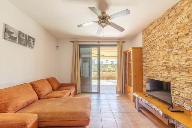 2 slaapkamer Villa te koop in Callao Salvaje - Playa Paraíso, Adeje met zwembad garage - € 365.000 (Ref: 10136326)