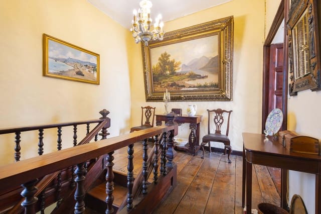 6 sovrum Villa till salu i San Cristóbal de La Laguna - 1 200 000 € (Ref: 10140372)