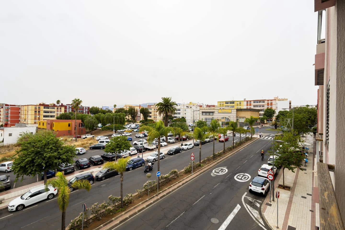 3 slaapkamer Flat te koop in San Cristobal de La Laguna met garage - € 225.900 (Ref: 10140373)