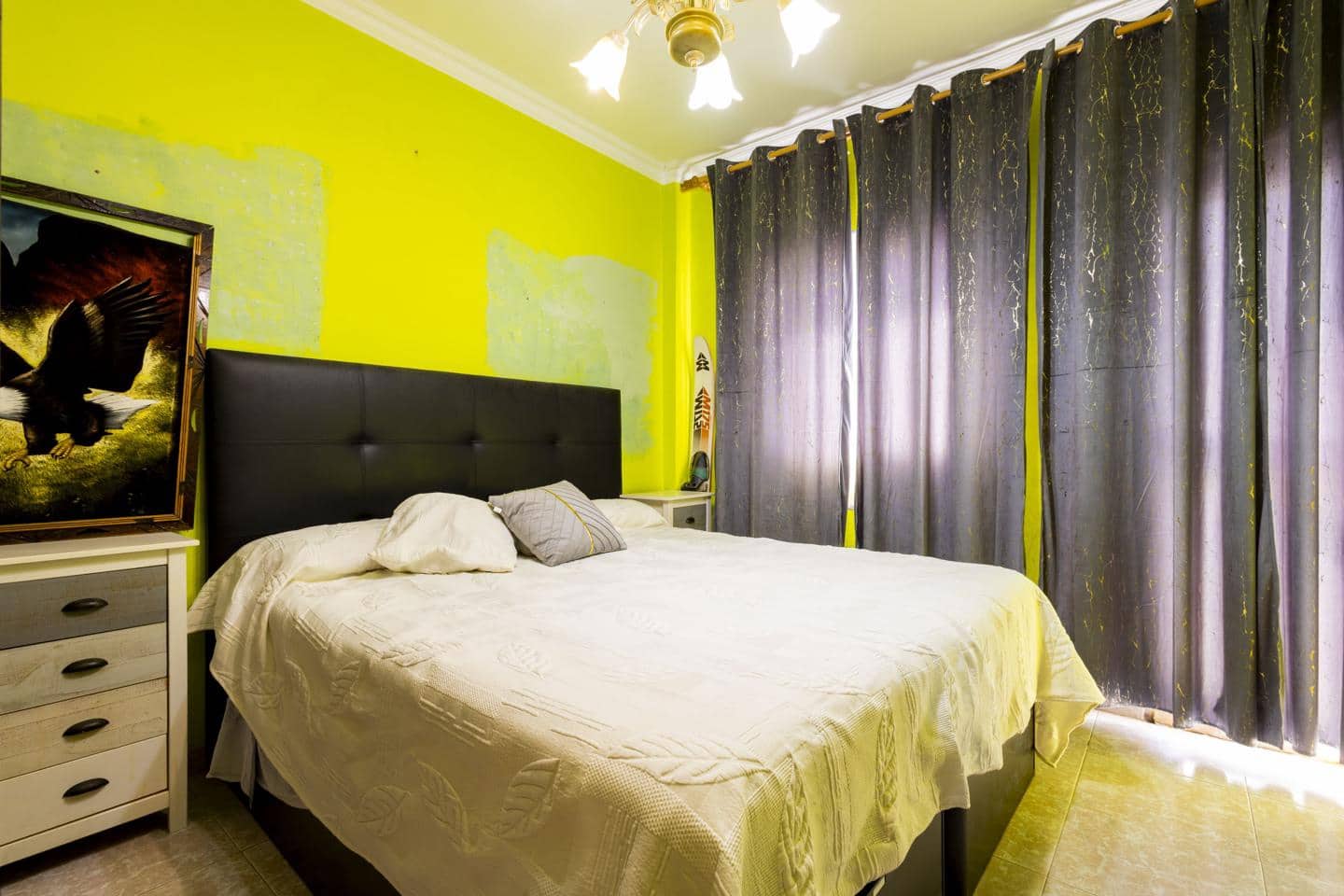 6 soveværelse Villa til salg i Santa Cruz de Tenerife med garage - € 407.000 (Ref: 10145353)
