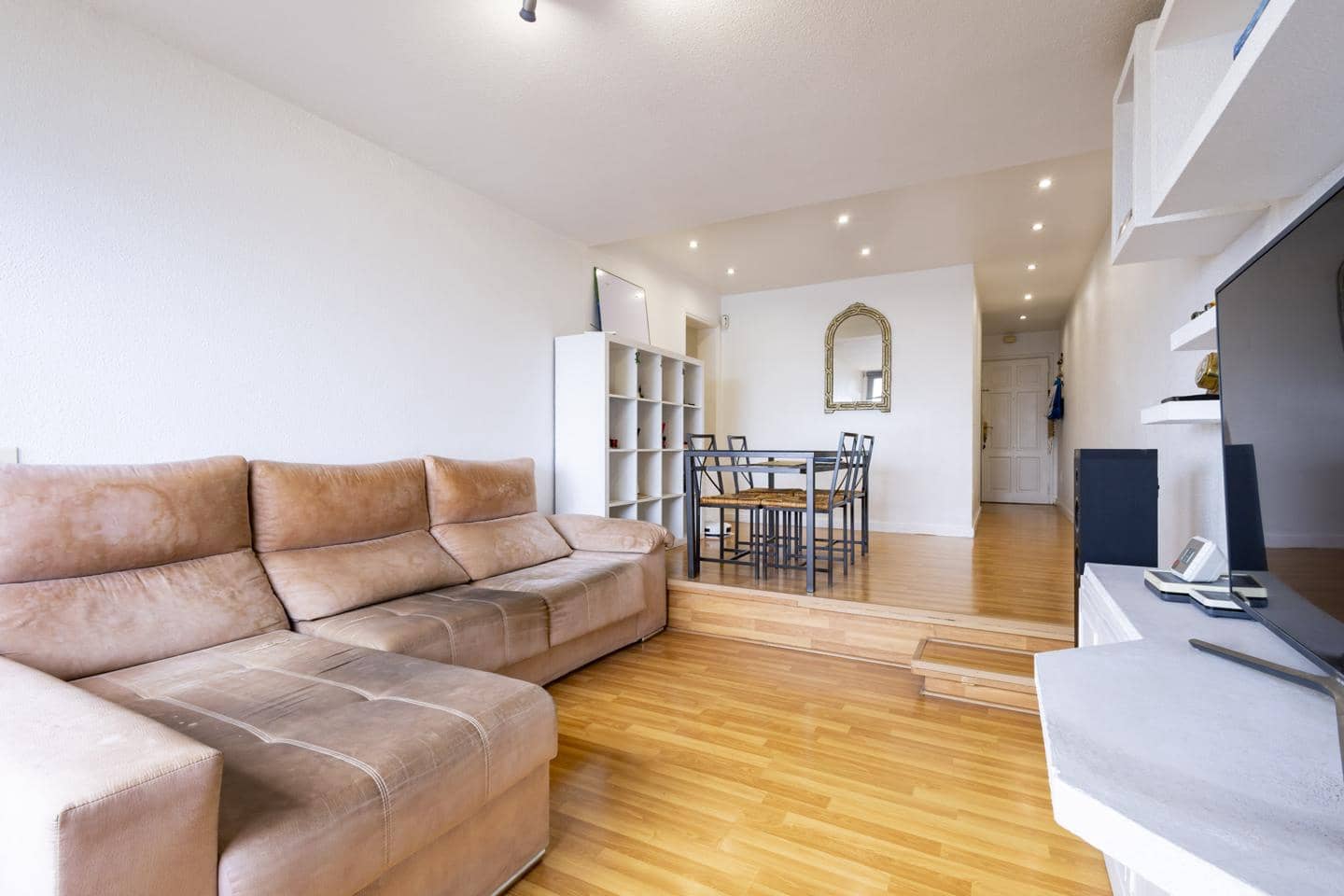 4 soverom Leilighet til salgs i Radazul med svømmebasseng garasje - € 370 000 (Ref: 10145354)
