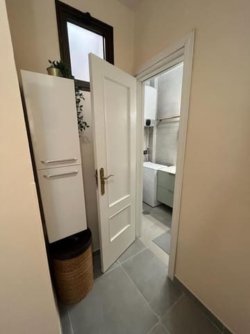 1 soverom Leilighet til salgs i La Salud, Santa Cruz de Tenerife - € 140 000 (Ref: 10147951)