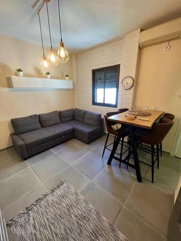 1 soverom Leilighet til salgs i La Salud, Santa Cruz de Tenerife - € 140 000 (Ref: 10147951)