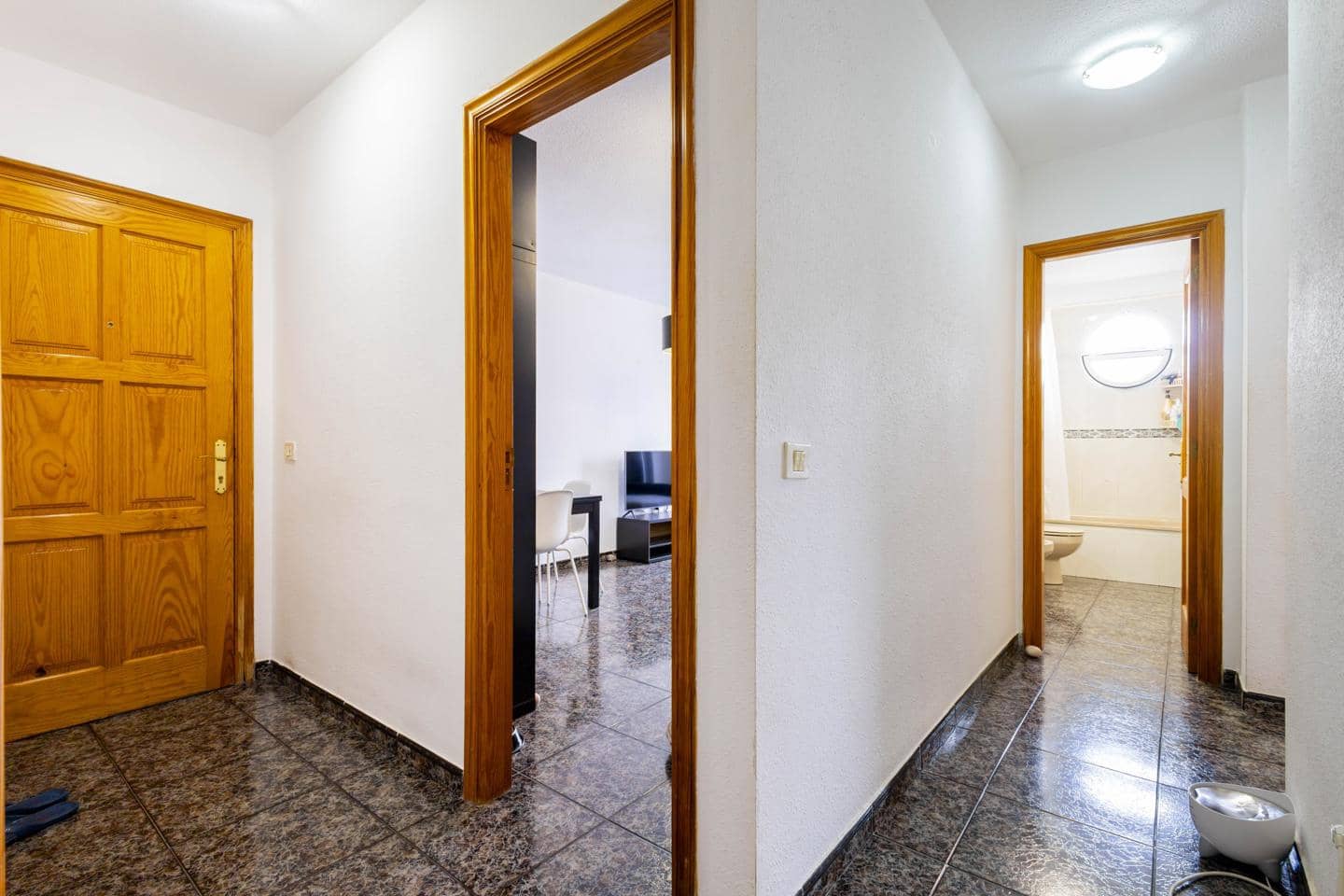 Piso de 2 habitaciones en Santa Cruz de Tenerife en venta con garaje - 190.000 € (Ref: 10153986)