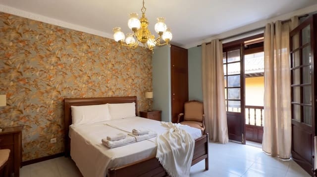 5 sovrum Lägenhet till salu i Puerto de la Cruz med garage - 930 000 € (Ref: 10156954)