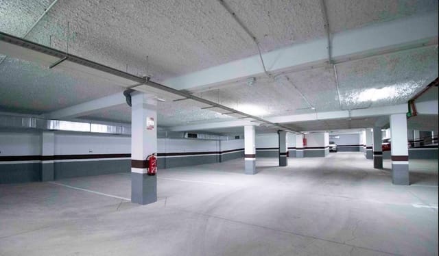 2 soveværelse Lejlighed til salg i Cabo Blanco, Arona med garage - € 180.000 (Ref: 10158610)