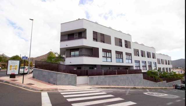 2 soveværelse Lejlighed til salg i Cabo Blanco, Arona med garage - € 195.000 (Ref: 10158611)