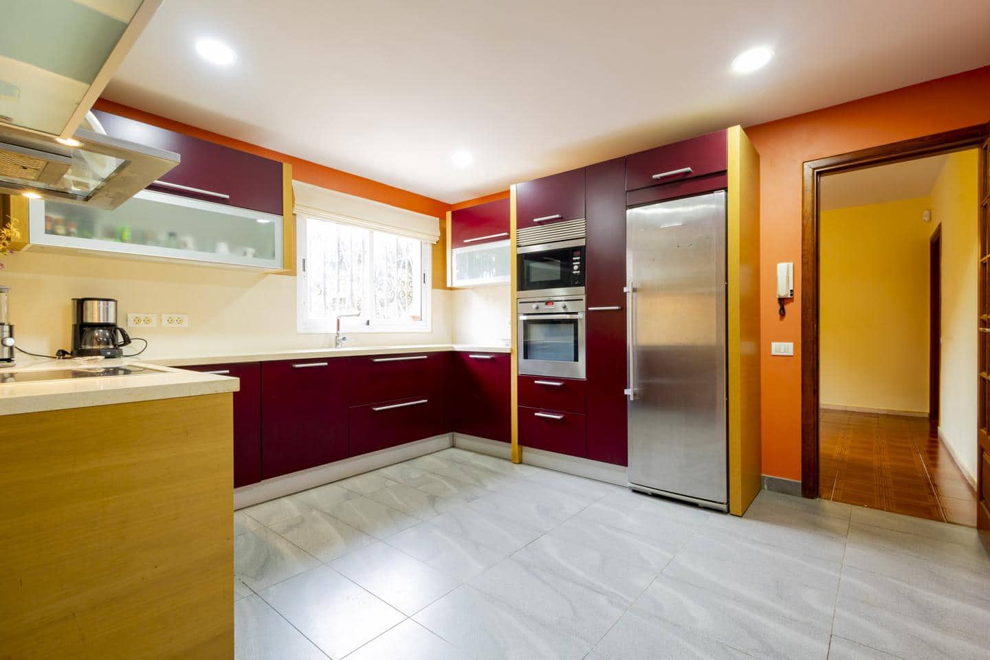 6 soveværelse Villa til salg i San Cristobal de La Laguna med garage - € 520.000 (Ref: 10160115)
