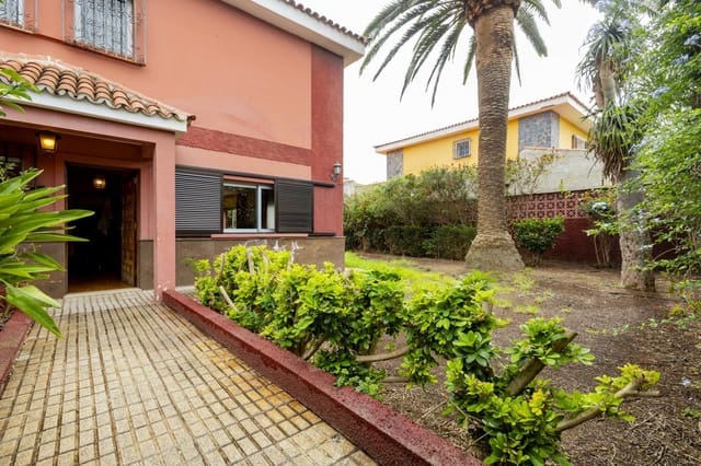 6 soveværelse Villa til salg i San Cristóbal de La Laguna med garage - € 520.000 (Ref: 10160115)