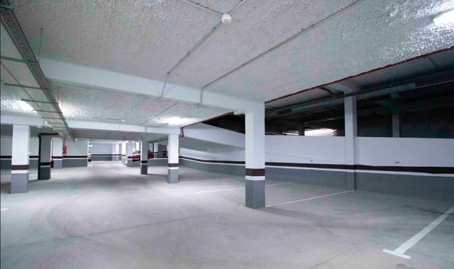 2 slaapkamer Flat te koop in Cabo Blanco, Arona met garage - € 185.000 (Ref: 10160116)