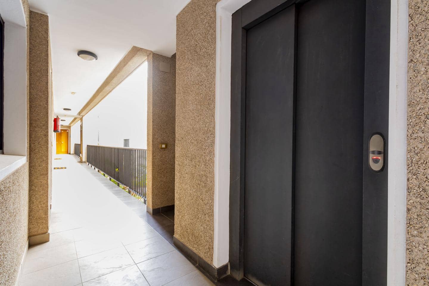 2 soveværelse Lejlighed til salg i San Cristobal de La Laguna med garage - € 189.900 (Ref: 10160303)