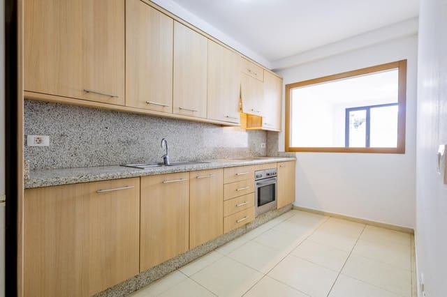 2 soveværelse Lejlighed til salg i Taco, San Cristóbal de La Laguna med garage - € 189.900 (Ref: 10160303)