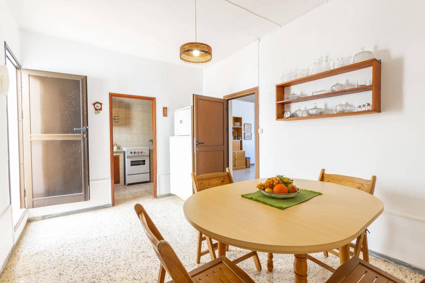 3 bedroom Villa for sale in El Pinar de El Hierro with garage - € 500,000 (Ref: 10163258)