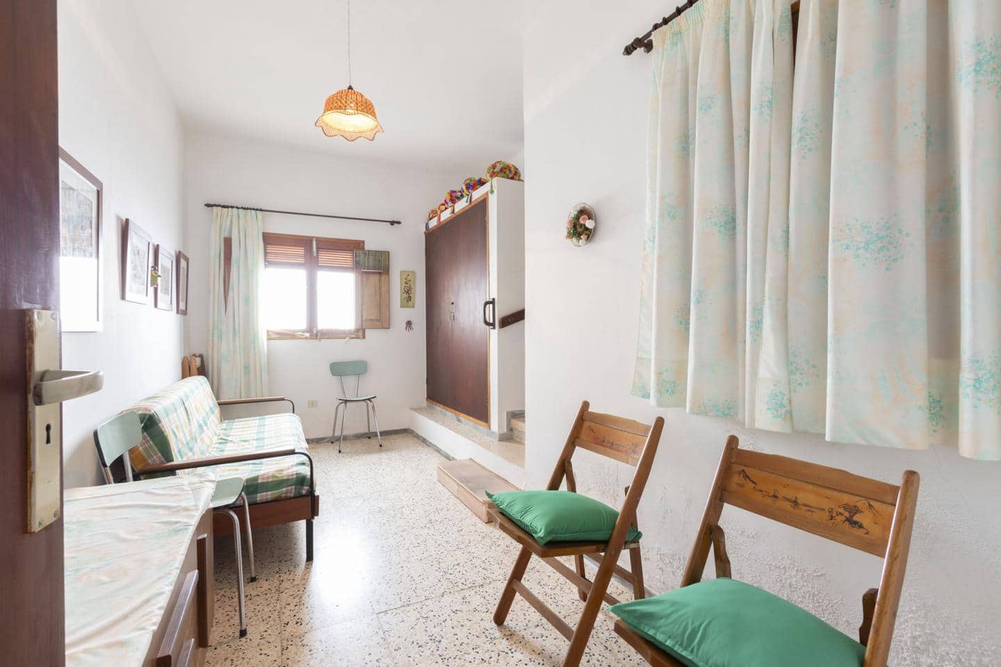 3 bedroom Villa for sale in El Pinar de El Hierro with garage - € 500,000 (Ref: 10163258)