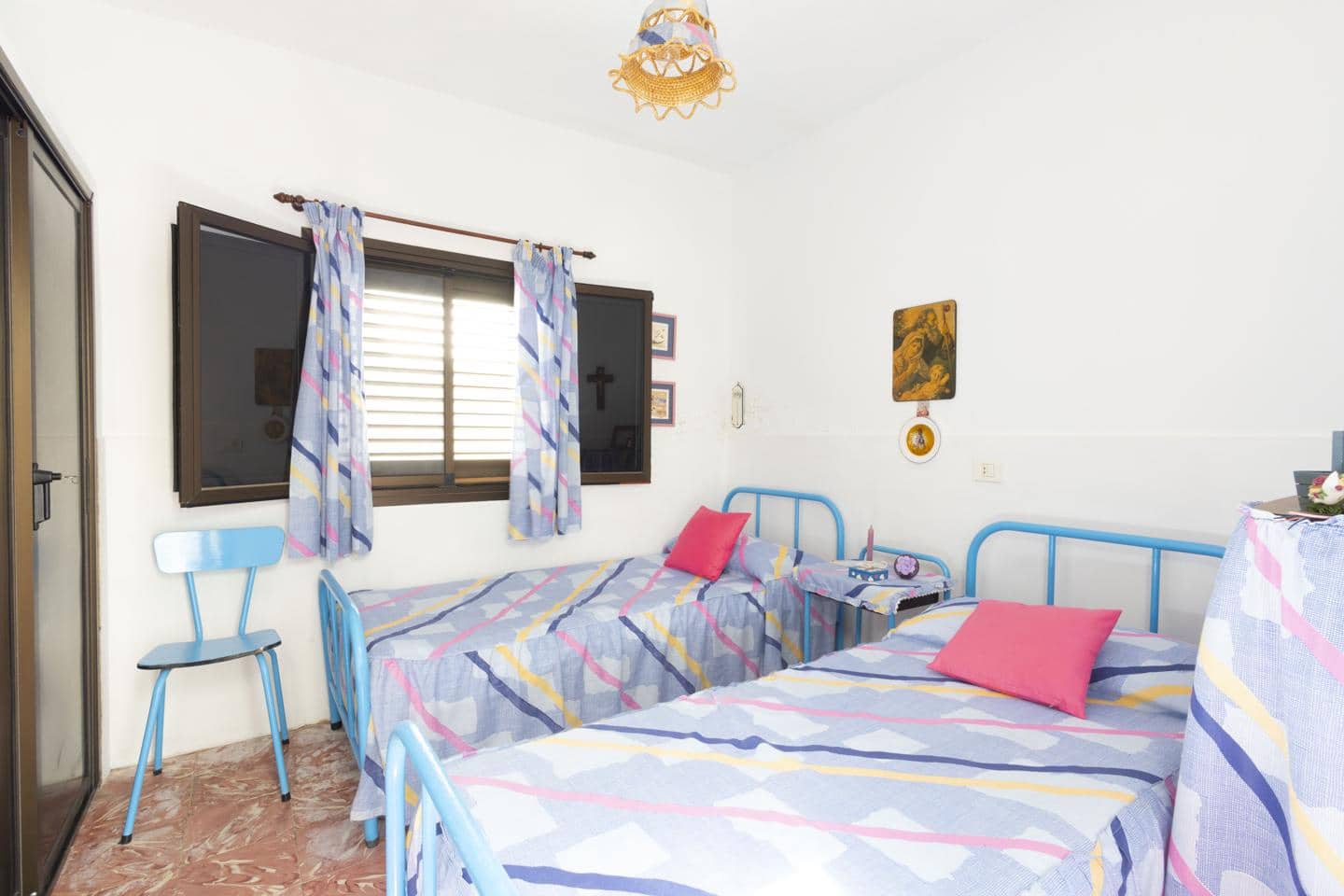 3 bedroom Villa for sale in El Pinar de El Hierro with garage - € 500,000 (Ref: 10163258)