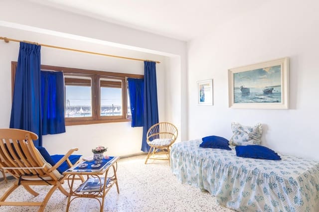 3 bedroom Villa for sale in El Pinar de El Hierro with garage - € 500,000 (Ref: 10163258)