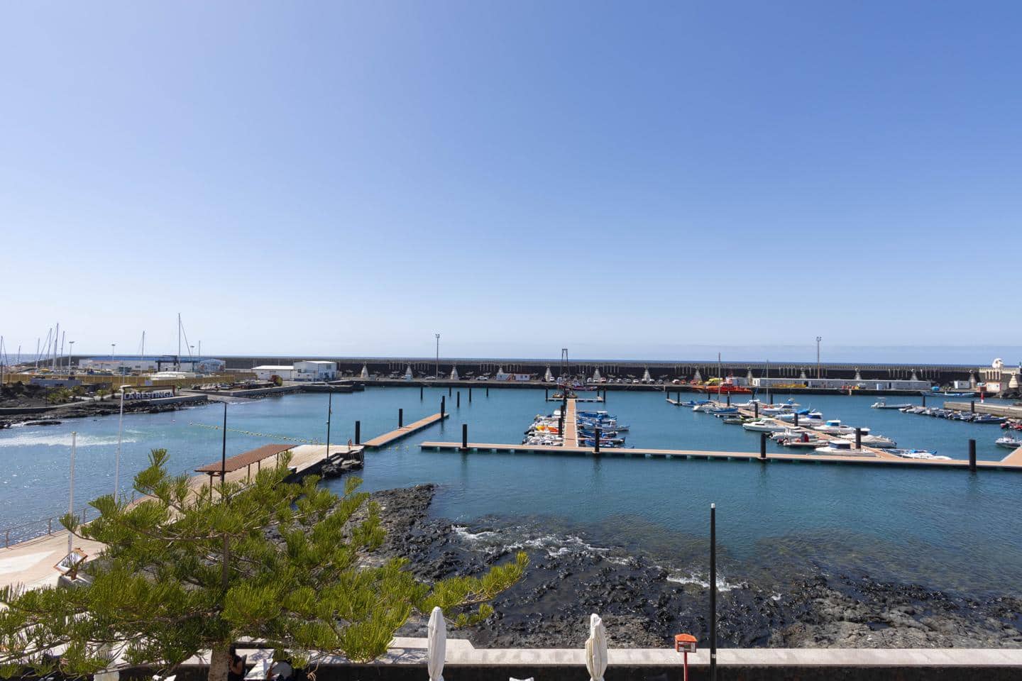 3 bedroom Villa for sale in El Pinar de El Hierro with garage - € 500,000 (Ref: 10163258)