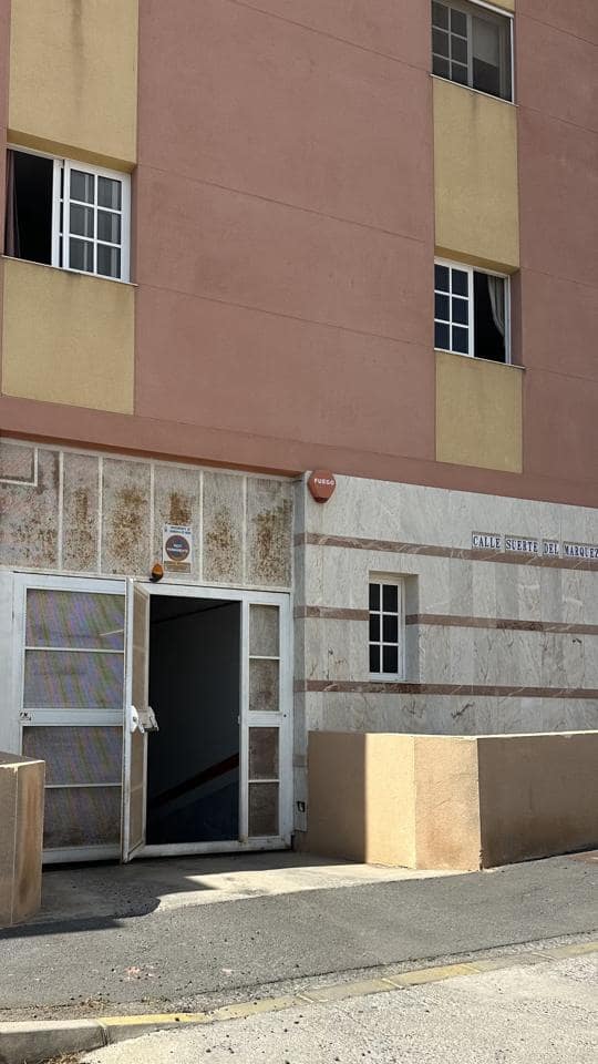 Garage for sale in San Isidro de Abona - € 11,900 (Ref: 10163536)