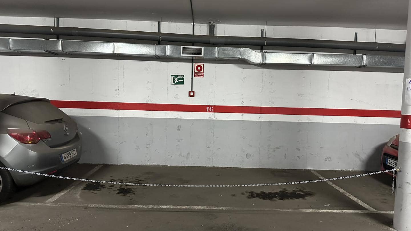 Garage for sale in San Isidro de Abona - € 11,900 (Ref: 10163536)