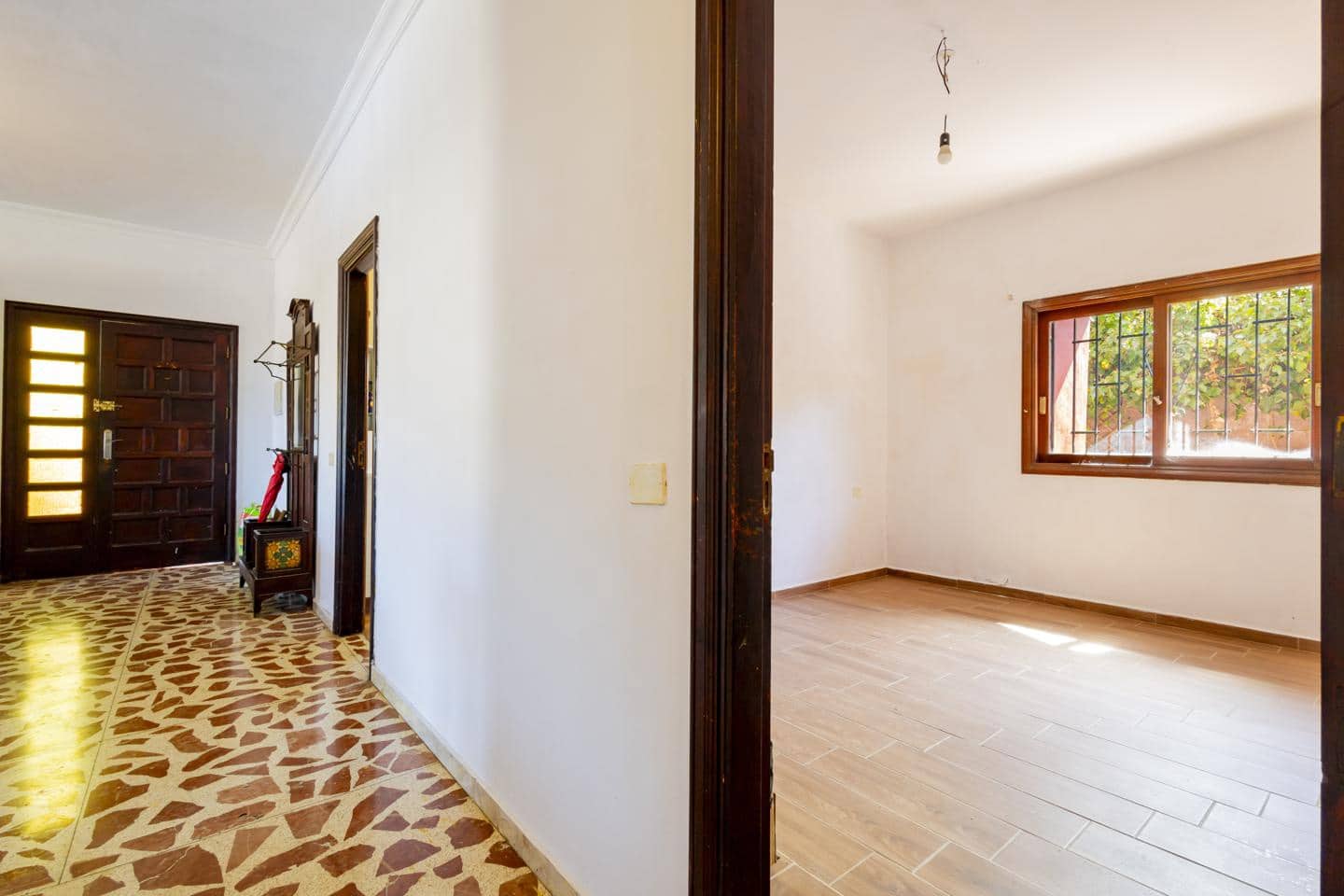 4 soveværelse Villa til salg i San Cristobal de La Laguna med garage - € 450.000 (Ref: 10163537)