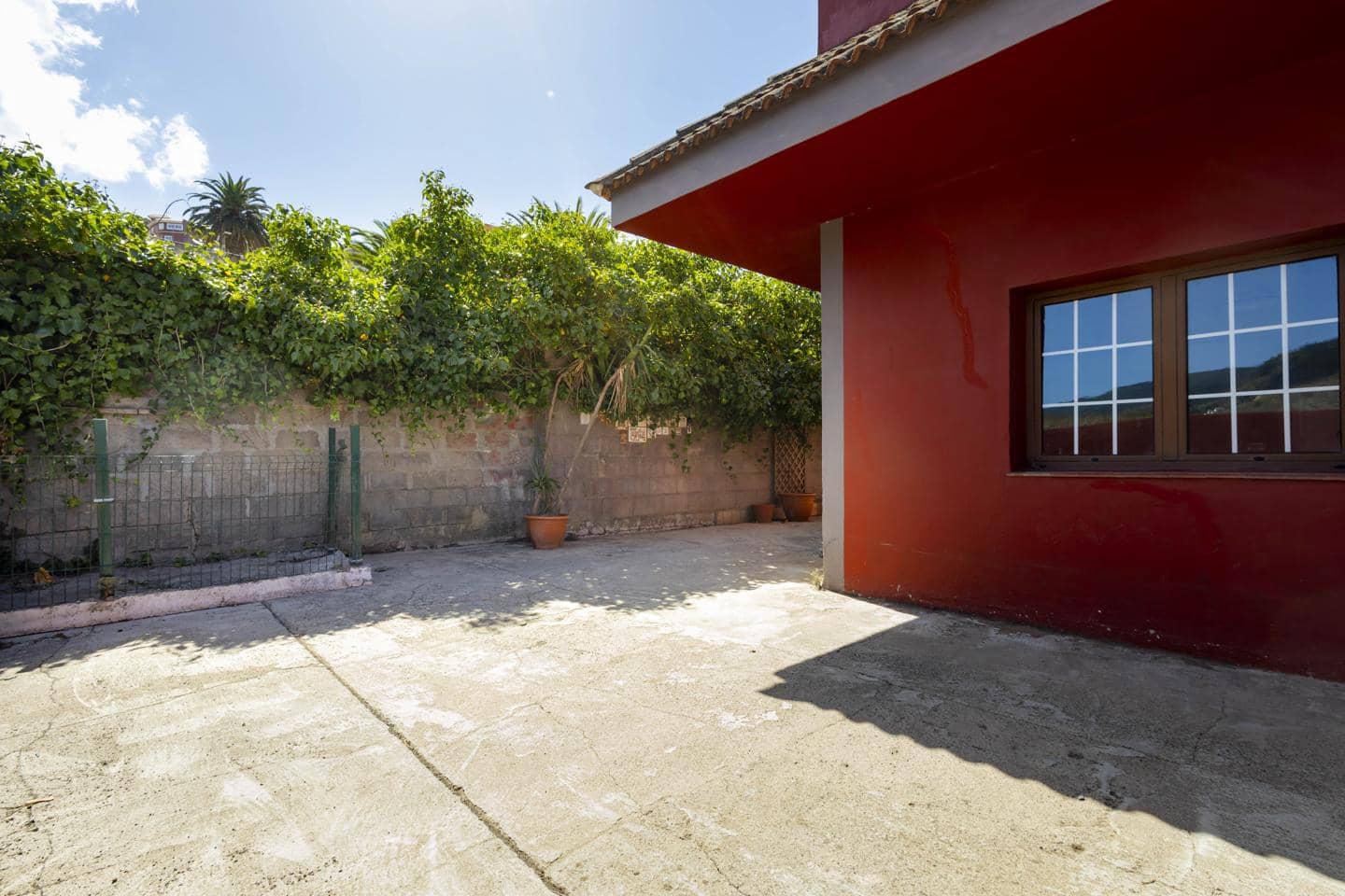 4 soveværelse Villa til salg i San Cristobal de La Laguna med garage - € 450.000 (Ref: 10163537)