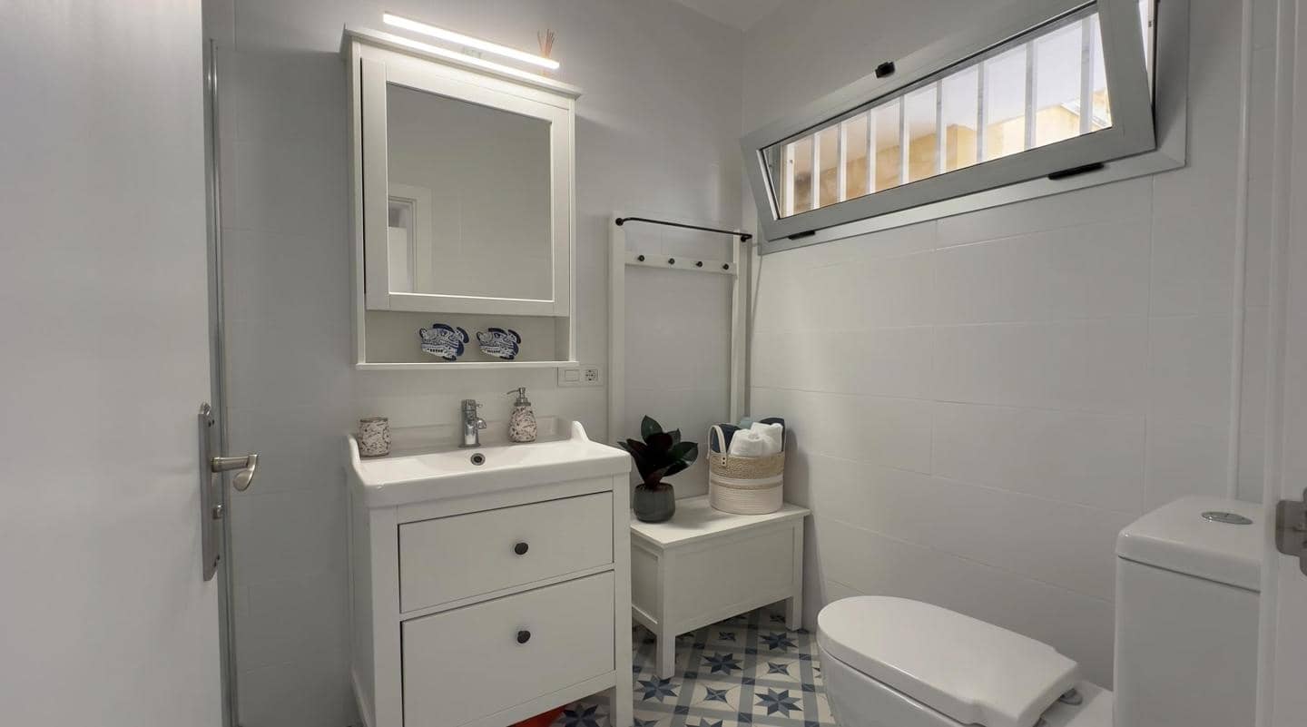 Flat for sale in Puerto de la Cruz with pool - € 169,900 (Ref: 10165466)