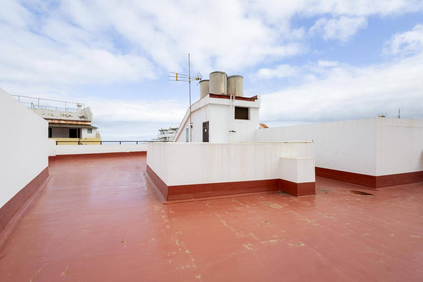 6 soverom Villa til salgs i La Orotava med garasje - € 1 200 000 (Ref: 10165838)