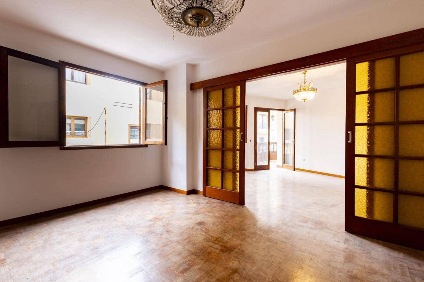 6 soverom Villa til salgs i La Orotava med garasje - € 1 200 000 (Ref: 10165838)