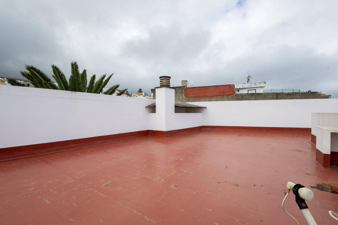 6 soverom Villa til salgs i La Orotava med garasje - € 1 200 000 (Ref: 10165838)
