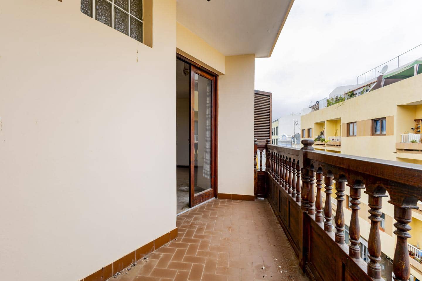 6 soverom Villa til salgs i La Orotava med garasje - € 1 200 000 (Ref: 10165838)