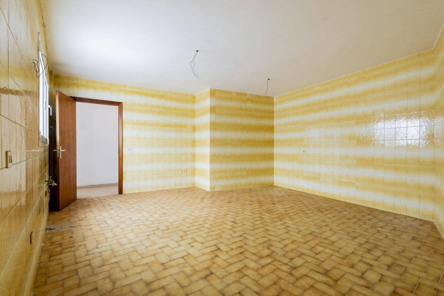 6 soverom Villa til salgs i La Orotava med garasje - € 1 200 000 (Ref: 10165838)