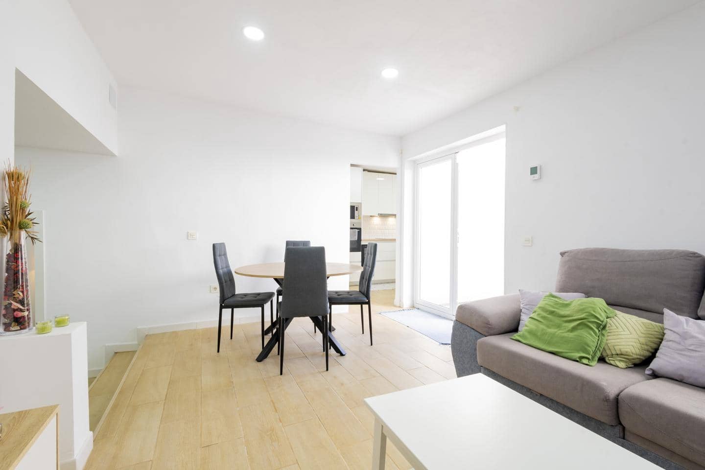 3 bedroom Villa for sale in Santa Cruz de Tenerife - € 240,000 (Ref: 10168849)