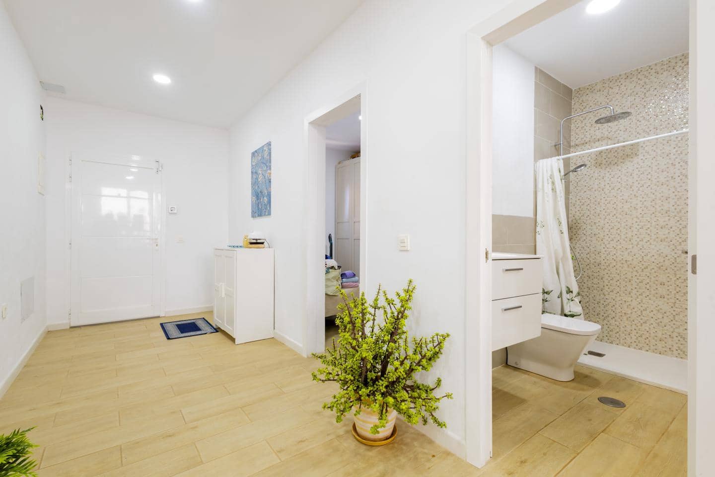3 bedroom Villa for sale in Santa Cruz de Tenerife - € 240,000 (Ref: 10168849)