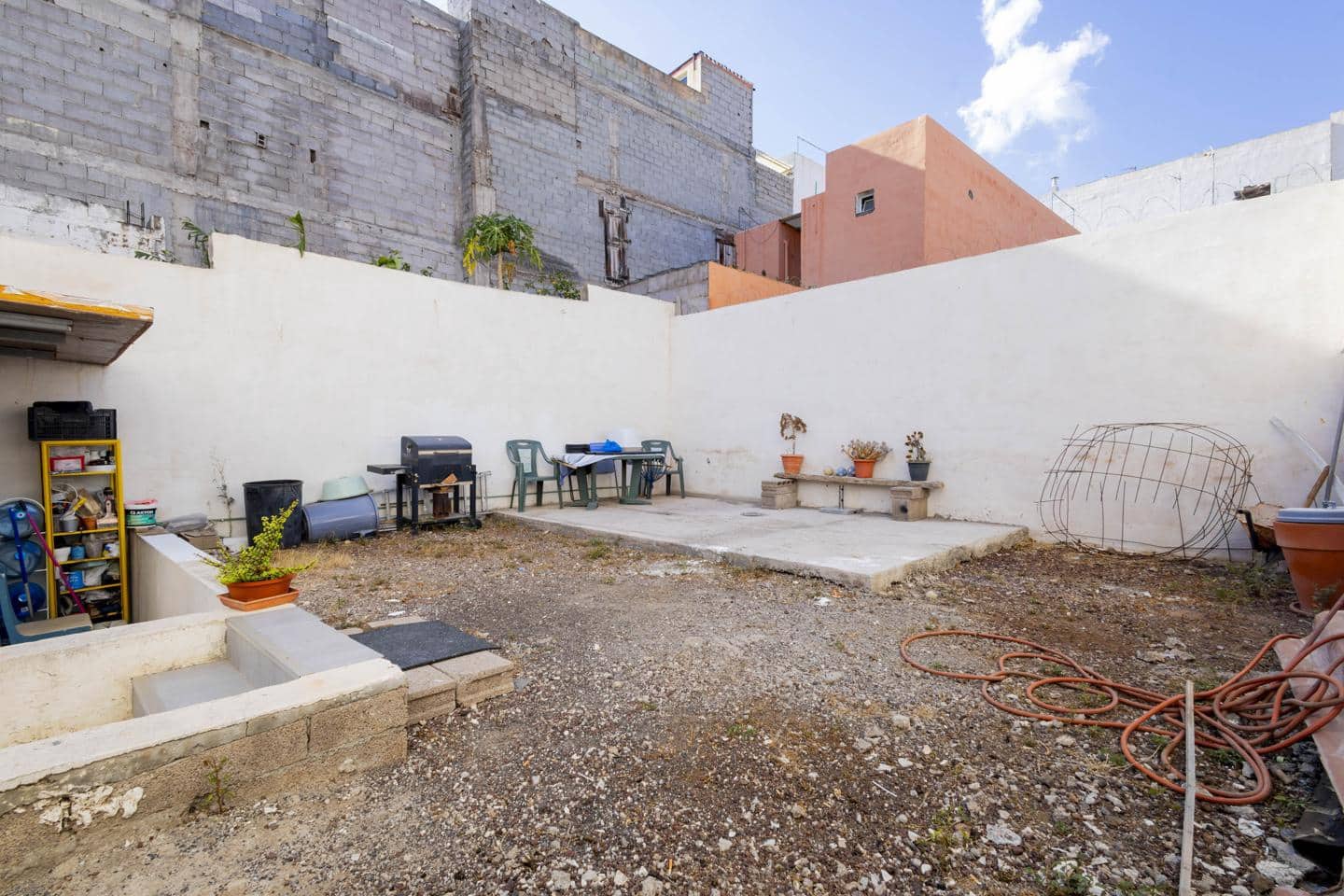 3 bedroom Villa for sale in Santa Cruz de Tenerife - € 240,000 (Ref: 10168849)