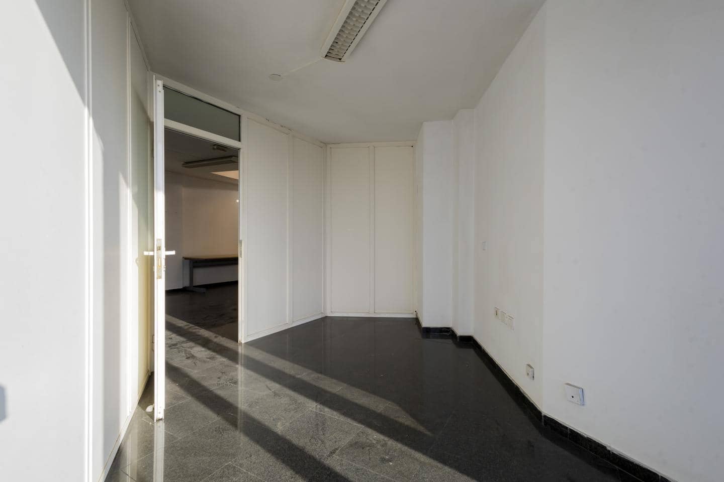 1 soveværelse Virksomhed til salg i San Cristobal de La Laguna - € 252.000 (Ref: 10168850)